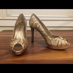 🎉HP🎉NWT J Renee Kenzie Blush Shimmering Sequins